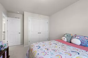 451 Mary Ann Cir, Sycamore, IL 60178 - Photo 24
