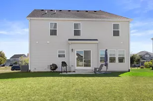 451 Mary Ann Cir, Sycamore, IL 60178 - Photo 44