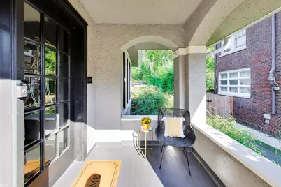 730 Fair Oaks Avenue, Oak Park, IL 60302 - Photo 2