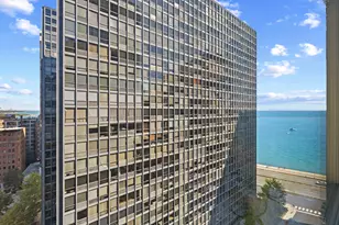 253 E Delaware Pl, Chicago, IL 60611 - Photo 12