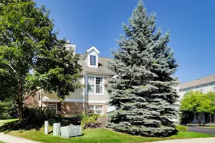 612 N Hidden Prairie Ct, Palatine, IL 60067 - Photo 2
