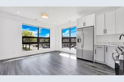 4350 W Lawrence Avenue #408, Chicago, IL 60630 - Photo 4