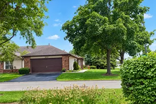 20839 W Hickory Ct, Plainfield, IL 60544 - Photo 4