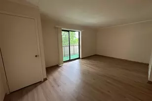 1463 Mercury Dr, Schaumburg, IL 60193 - Photo 10