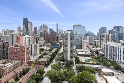 1355 N Sandburg Terrace #2801D, Chicago, IL 60610 - Photo 14