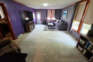 416 Perkins St, Odin, IL 62870 - Photo 10