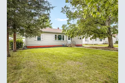 1007 E Hosmer Street, Loves Park, IL 61111 - Photo 2
