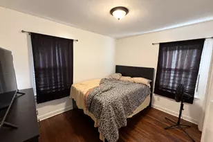 12924 S Wallace St, Chicago, IL 60628 - Photo 8