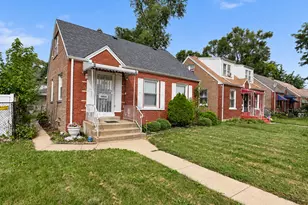 12924 S Wallace St, Chicago, IL 60628 - Photo 2