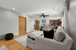 11939 S Pinecreek Dr, Orland Park, IL 60467 - Photo 6