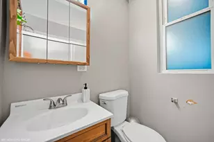 1332 N Harding Ave, Chicago, IL 60651 - Photo 18