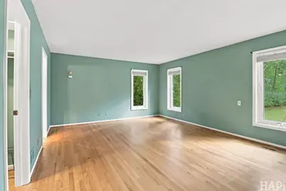 22 Bruce Circle N, Hawthorn Woods, IL 60047 - Photo 18
