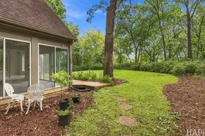 22 Bruce Circle N, Hawthorn Woods, IL 60047 - Photo 36