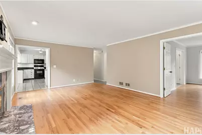 22 Bruce Circle N, Hawthorn Woods, IL 60047 - Photo 16