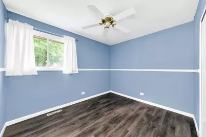 1529 Ronzheimer Avenue, Saint Charles, IL 60174 - Photo 8