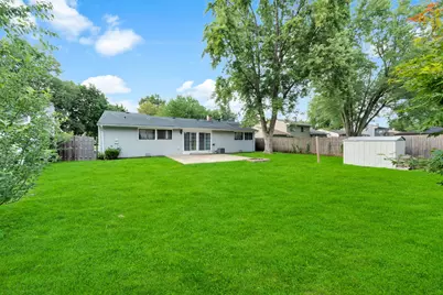 1529 Ronzheimer Avenue, Saint Charles, IL 60174 - Photo 14