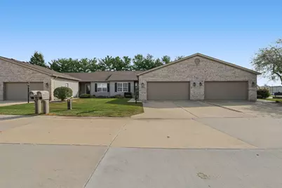 512 Stonecrest Drive #512, Savoy, IL 61874 - Photo 2