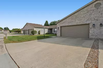 512 Stonecrest Drive #512, Savoy, IL 61874 - Photo 4