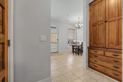 116 W Locust Street, Bloomington, IL 61701 - Photo 14
