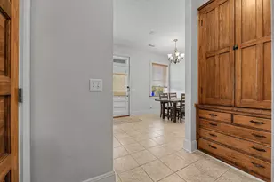116 W Locust St, Bloomington, IL 61701 - Photo 14