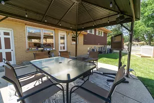 1101 N Millns Ln, Addison, IL 60101 - Photo 26