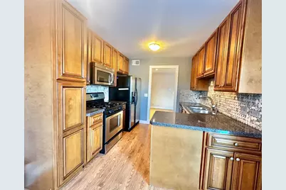 575 Greystone Lane #A2, Wheeling, IL 60090 - Photo 6