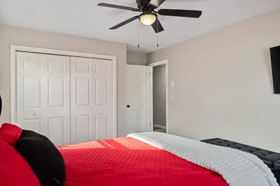 1747 E Barrington Avenue, Decatur, IL 62526 - Photo 24