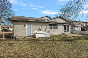 1747 E Barrington Ave, Decatur, IL 62526 - Photo 32