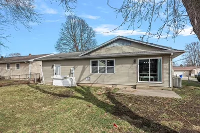 1747 E Barrington Avenue, Decatur, IL 62526 - Photo 30