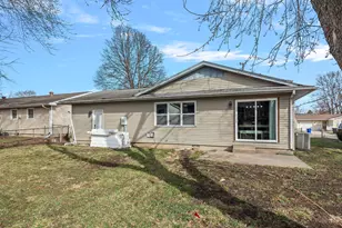 1747 E Barrington Ave, Decatur, IL 62526 - Photo 30