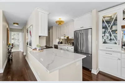 1445 N State Parkway #2205, Chicago, IL 60610 - Photo 12