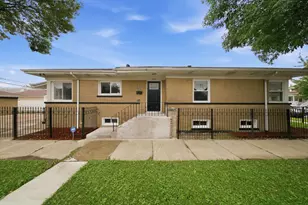 6601 S Francisco Ave, Chicago, IL 60629 - Photo 2