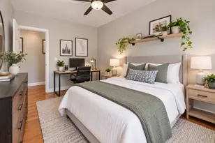 1338 W Addison St, Chicago, IL 60613 - Photo 14