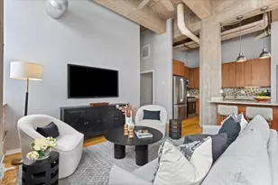 1735 N Paulina St, Chicago, IL 60622 - Photo 14