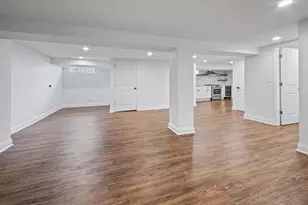 6114 N Lenox Ave, Chicago, IL 60646 - Photo 14