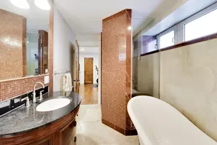 1457 W Fletcher St, Chicago, IL 60657 - Photo 14