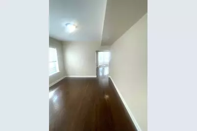 7743 S East End Avenue #2, Chicago, IL 60649 - Photo 6