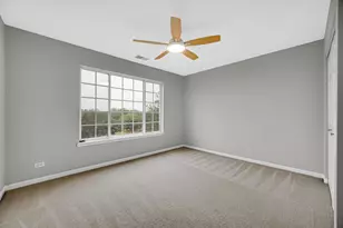 2392 Oakfield Ct, Aurora, IL 60503 - Photo 14