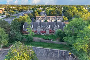 548 Silver Aspen Cir, Crystal Lake, IL 60014 - Photo 40