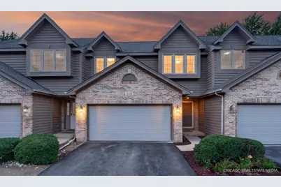 548 Silver Aspen Circle #548, Crystal Lake, IL 60014 - Photo 1