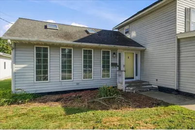 122 W Main Street, Wyanet, IL 61379 - Photo 4