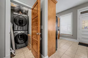 108 W Locust St, Bloomington, IL 61701 - Photo 14