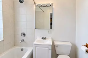 6257 N Mozart St, Chicago, IL 60659 - Photo 10
