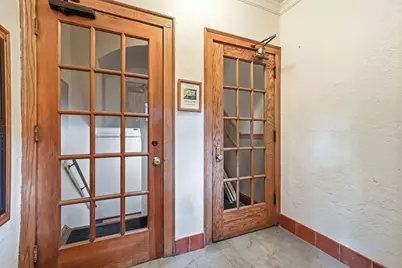 2443 W Lunt Avenue #GE, Chicago, IL 60645 - Photo 16