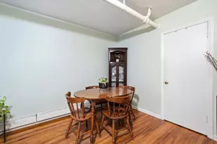 2443 W Lunt Ave, Chicago, IL 60645 - Photo 4