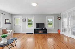724 5th Ave, Belvidere, IL 61008 - Photo 4