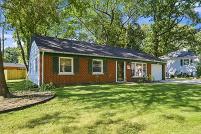 42 Briarcliff Road, Montgomery, IL 60538 - Photo 2