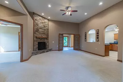 713 Independence Drive, Princeton, IL 61356 - Photo 4