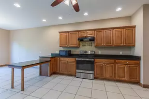 713 Independence Dr, Princeton, IL 61356 - Photo 8