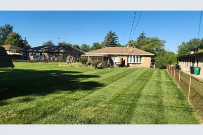 143 S Pleasant Avenue, Bloomingdale, IL 60108 - Photo 20